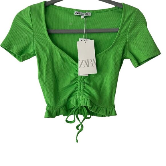 NEW Zara Green Ribbed Ruched Short Sleeve Crop Top Size Small - Picture 2 of 8
